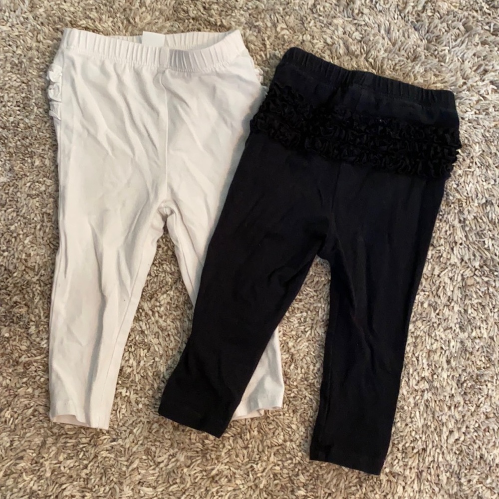 12-18 month Old Navy ruffle leggings